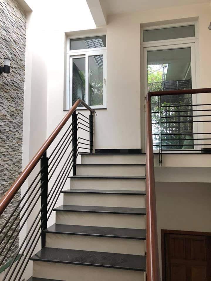 Bán Nhà Tân Bình Mặt Tiền 44m2 5 tầng Giá 13 tỷ