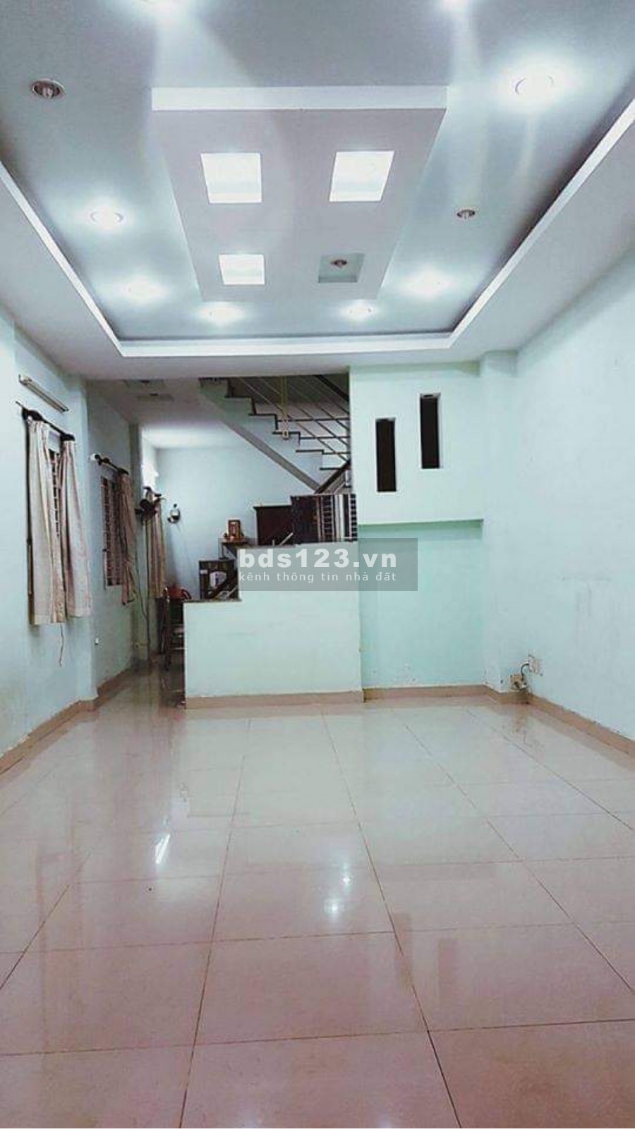 GÓC NHƯỢNG PHÒNG TRONG NHÀ NGUYÊN CĂN