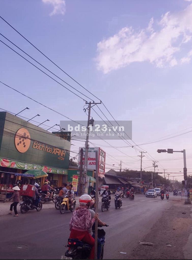 Bán miếng đất 120m2, 870triệu sổ hồng riêng, full thổ cư pháp lý đầy đủ