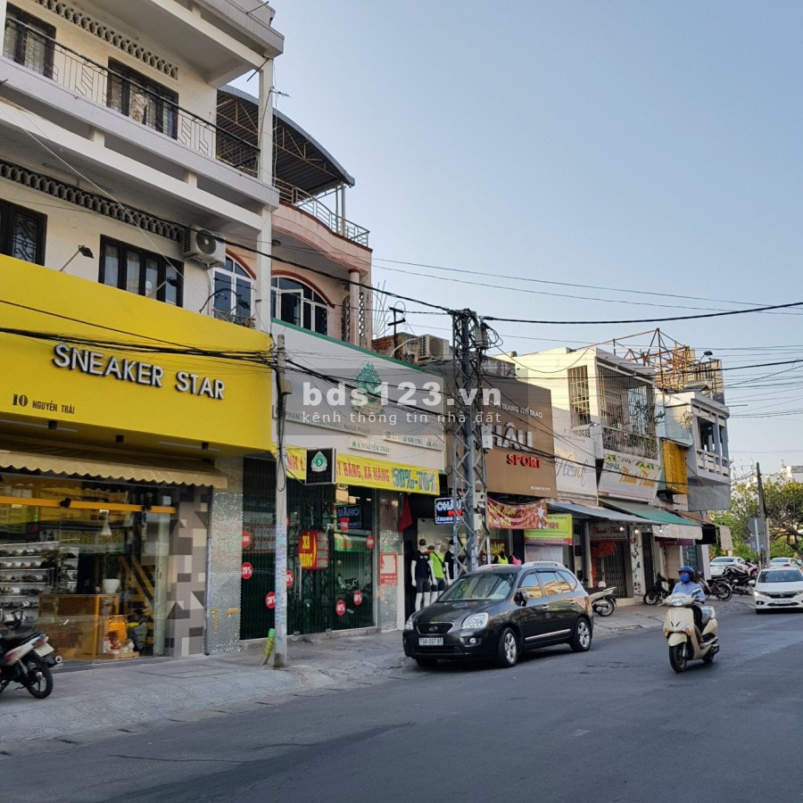Bán nhà mặt tiền 06 Nguyễn Trãi, p. Phước Tân, tp. Nha Trang.