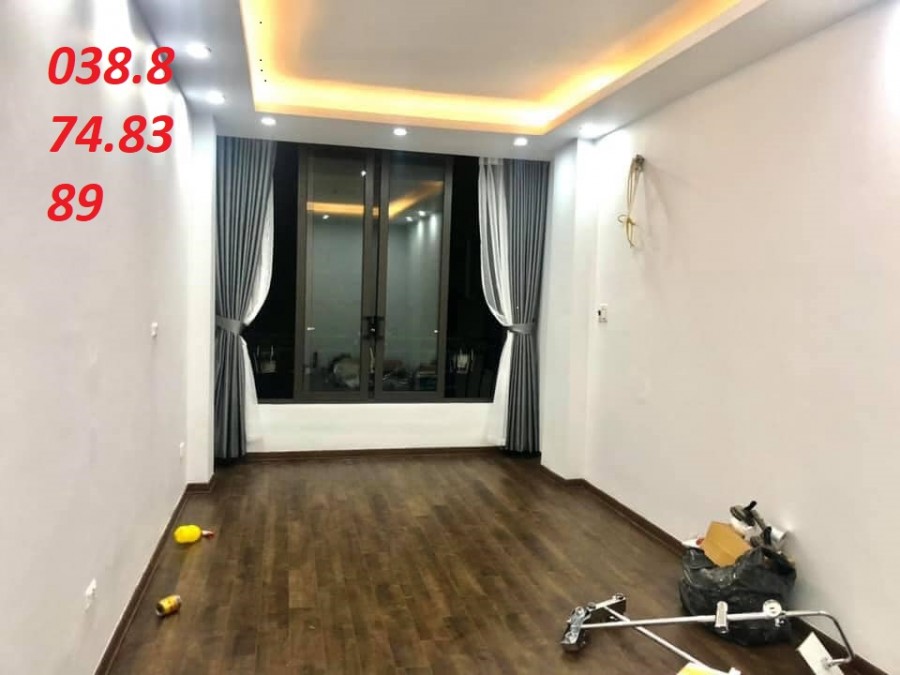 Nhà Mới 35mx5Tx3.6m giá 4.75tỷ Đặng Tiến Đông