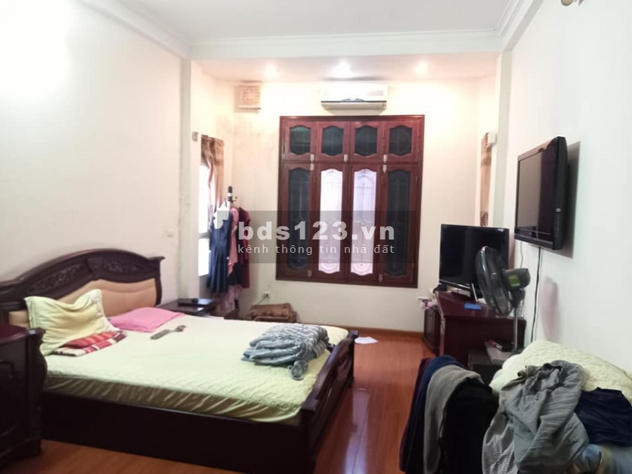 NHÀ HIẾM TÂY SƠN Ô TÔ ĐỖ CỬA DT 32M2 NHỈNH 3 TỶ