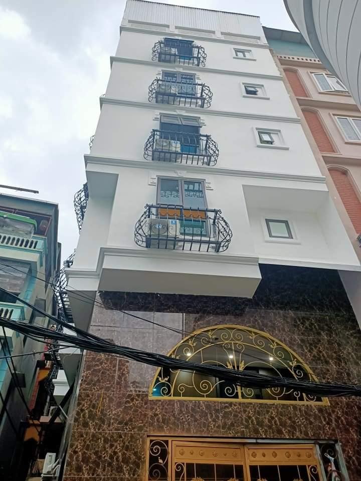 Bán Khách Sạn Full Nội Thất Đẳng Cấp Châu Âu 7 Tầng 22 phòng 26 tỷ 0982188151