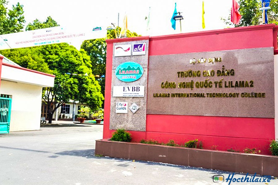 Bán gấp lô đất MT QL51, giá 700tr, SHR.