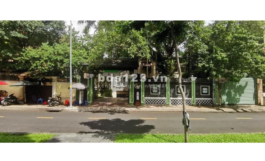 Cho thuê Nhà nguyên căn Mặt tiền Đường Nguyễn Thị Diệu, P.6, Q3. DT: 19 x 21m