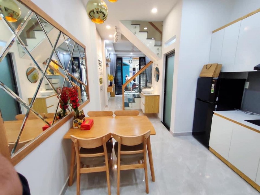 Bán Nhà Mặt Tiền 4m Phú Nhuận 4x20 chỉ 6 tỷ 100 triệu