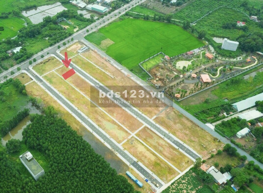 Bán đất sổ đỏ gần trung tâm thị trấn Đẩt Đỏ - LH : 0908567992