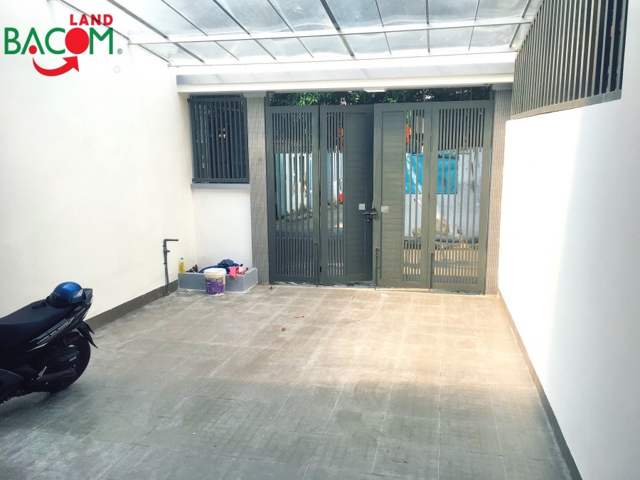 Bán Nhà Gần Chợ Nhỏ Tân Hiệp, Diện Tích 119 m2, Giá chỉ 2.8 tỷ.