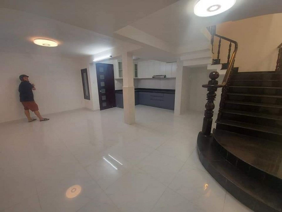 Biệt Thự DTSD 350 M Thiết kế tân thời Roma Âu Châu Q.Tân Bình
