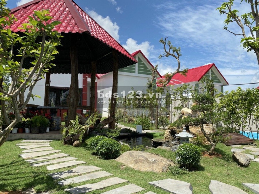 nhà vườn nghỉ dưỡng gần sân bay