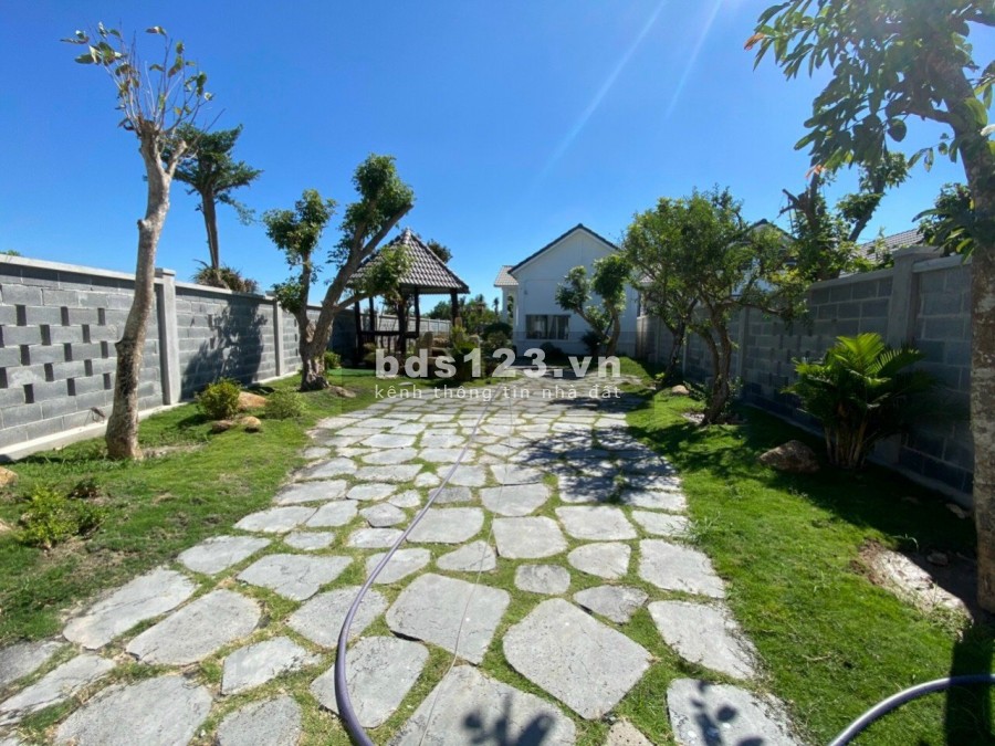nhà vườn nghỉ dưỡng gần sân bay