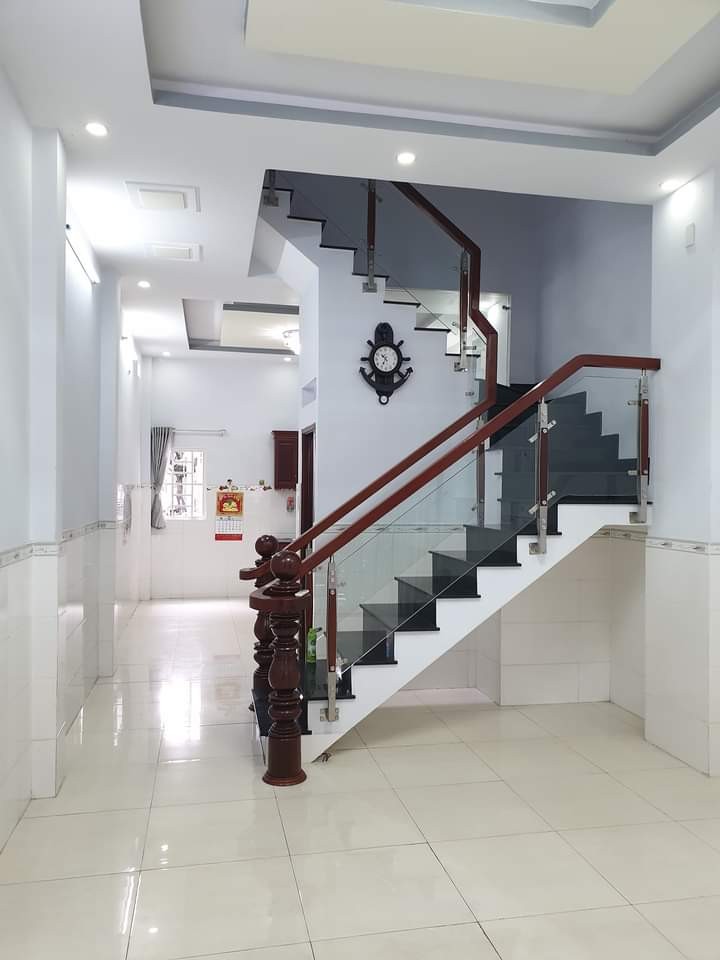 HÓT nhà ngay Ngã 5 Chuồng Chó p7 52m2 -4 tầng BTCT giá chỉ 6 tỷ5