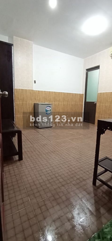 Sang nhượng căn hộ Hẻm XH Đường Trương Quốc Dung, P.10, Q.Phú Nhuận.11 phòng