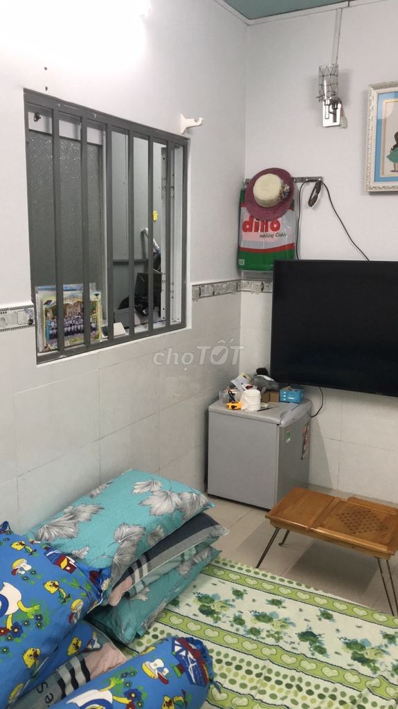 Chính chủ cần nữ cho thuê phòng trọ tại Bạch Đằng- quận Bình Thạnh