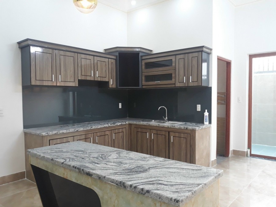 Bán nhà lầu đẹp sát KDC Tân Phong, đường oto-SHR thổ cư giá 3ty9