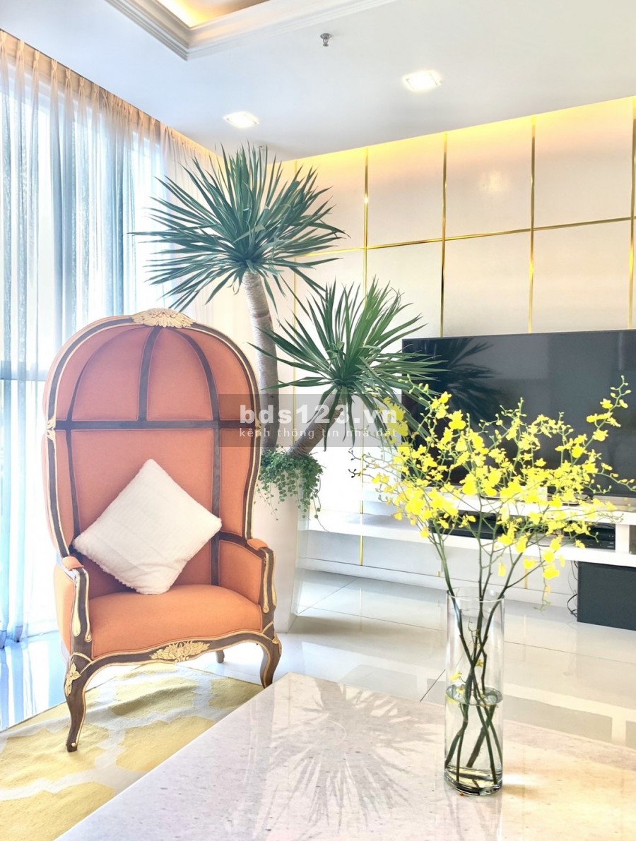 Bán PENTHOUSE Sunrise City, Quận 7 full nội thất đẹp giá 15,84 tỷ