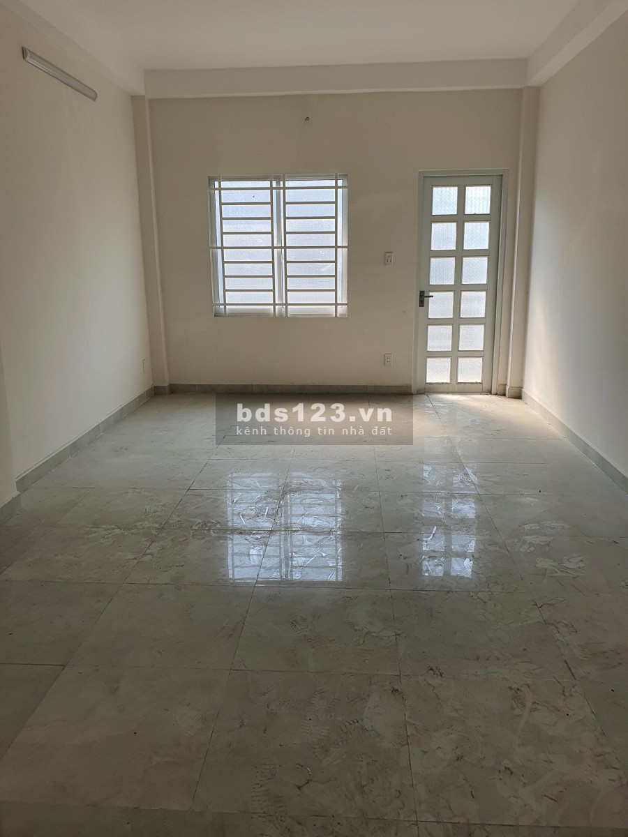 Bán nhà quốc lộ 13 Hiệp Bình Phước 1 trệt 2 lầu hẻm ô tô 58m2