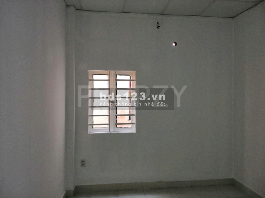 Nhà riêng Phan Xích Long, 5PN, 14 triệu, phường 2 quận Phú Nhuận, thông ra bờ kè, 0938.764.277