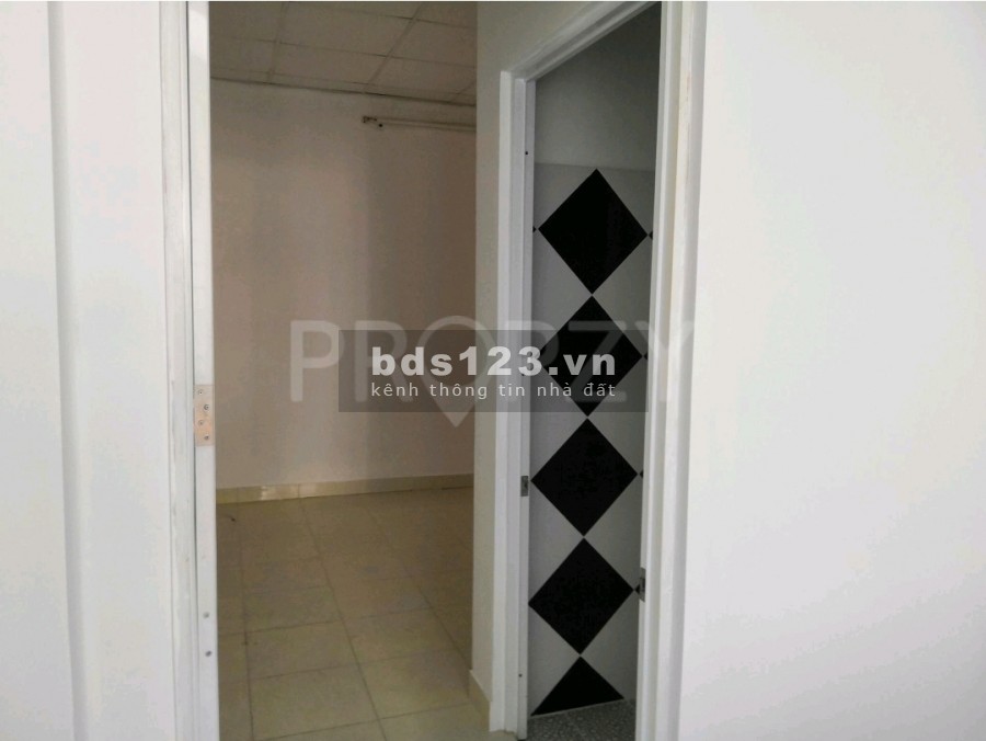 Nhà riêng Phan Xích Long, 5PN, 14 triệu, phường 2 quận Phú Nhuận, thông ra bờ kè, 0938.764.277