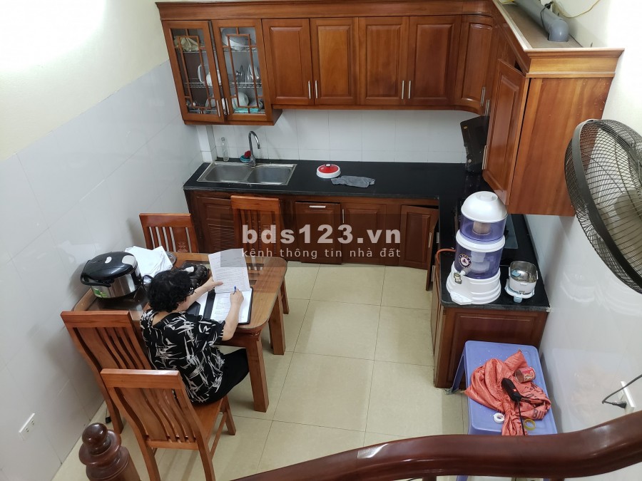 Bán Nhà Đông Thiên 36m 5 tầng 6 ngủ nhỉnh 2 tỷ