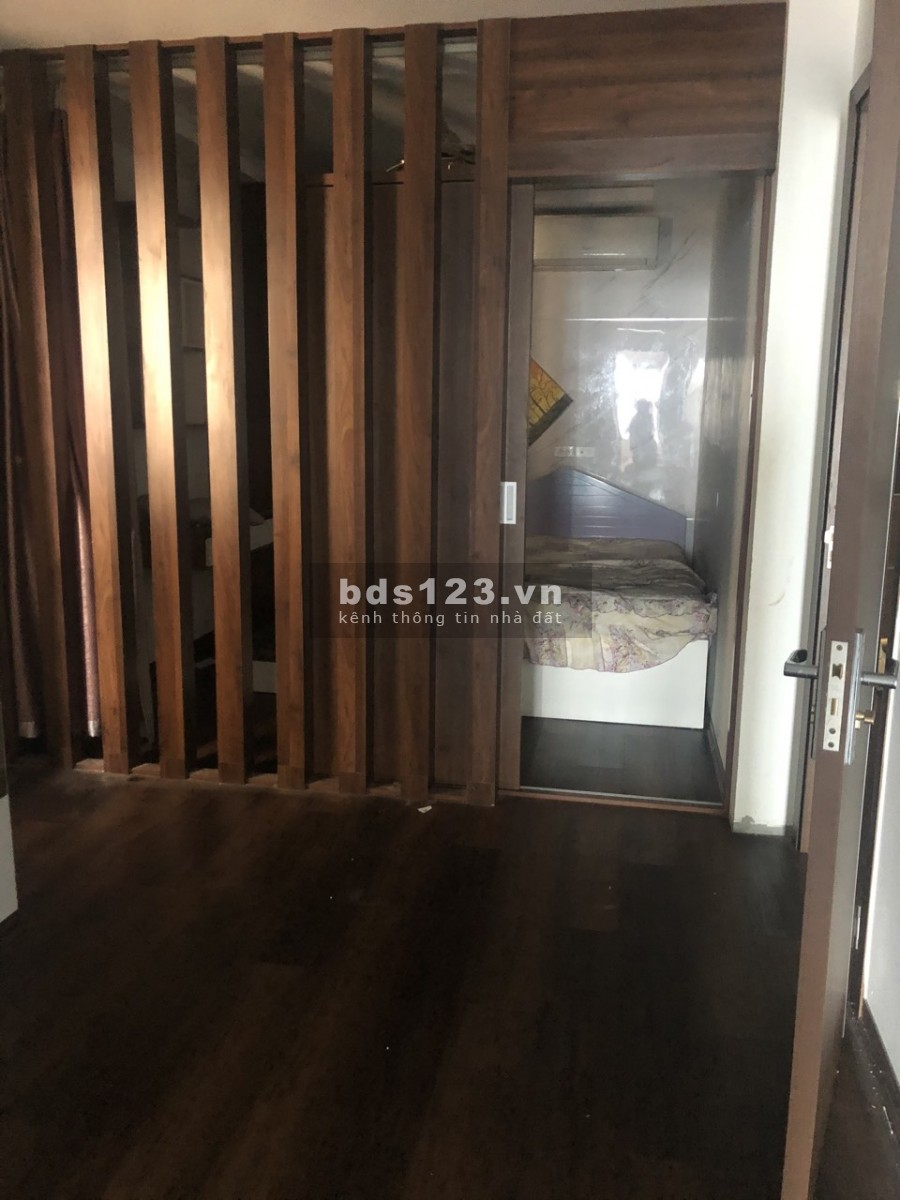 Chuyển chỗ ở cần cho thuê gấp căn hộ Gold season nội thất đầy đủ đến ở luôn