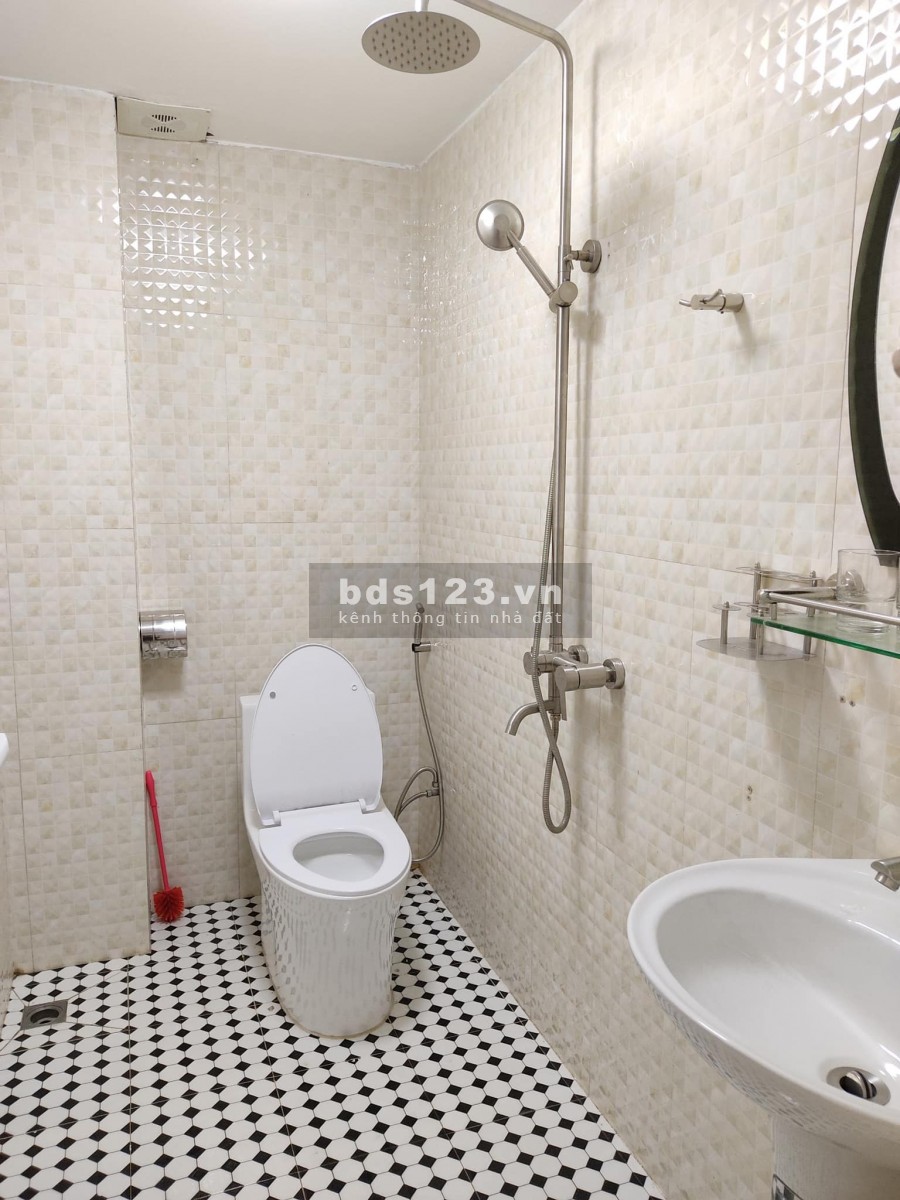 SỔ ĐỎ CHÍNH CHỦ. NGAY KHU LÊ TRỌNG TẤN, ĐẠI HỌC Y. DT 34M2, 4 TẦNG, BÁN NHANH 2.5 tỷ