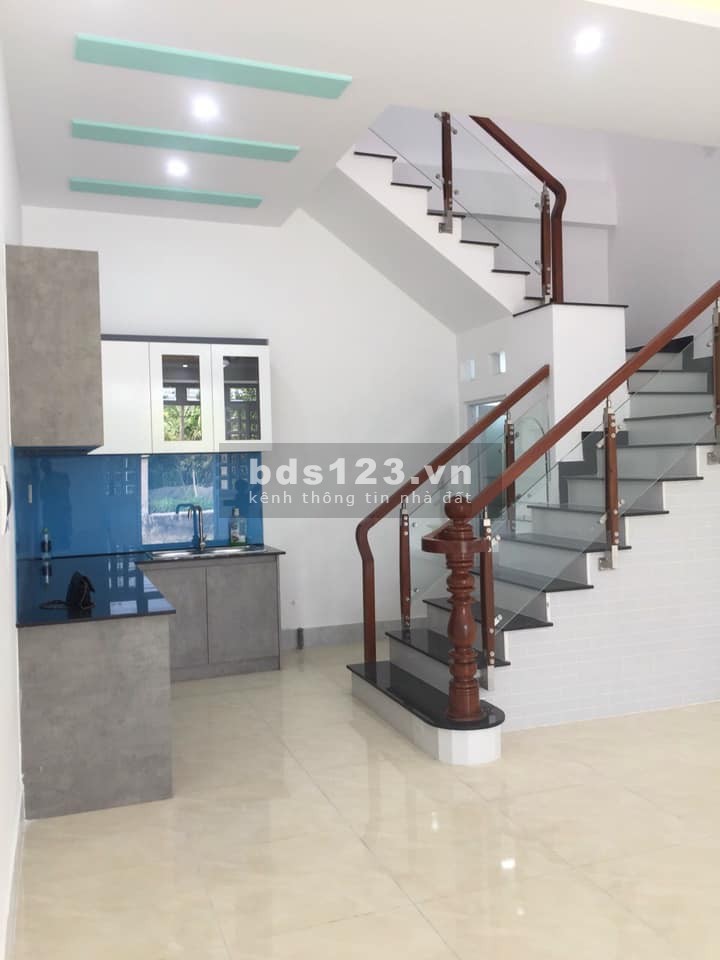 Nhà Bán Mới Xây Sổ Riêng Từng Căn Quốc Lộ 50, Ngã 3 Tân Kim, Cầu Ông Thình, TPHCM