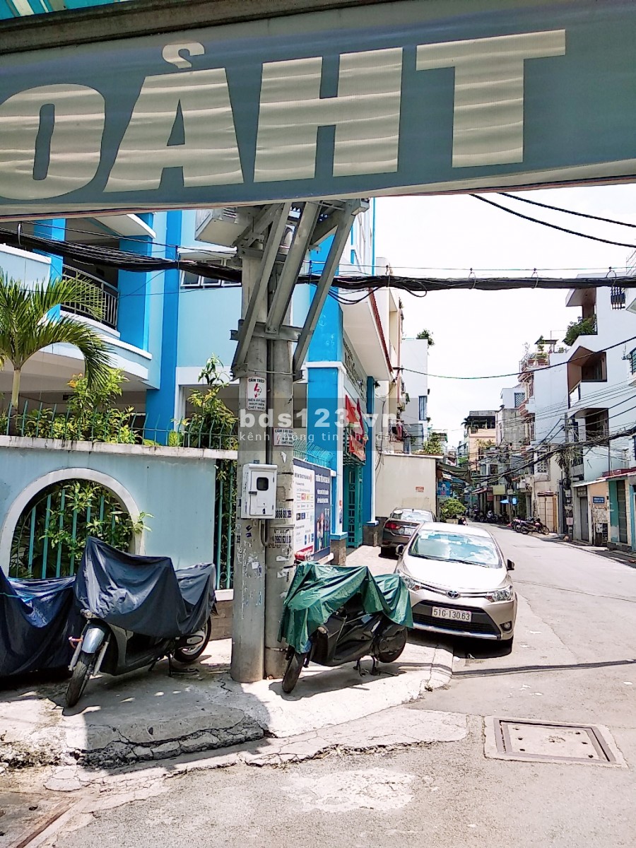 Cho thuê mặt bằng kinh doanh gần trường học và chợ