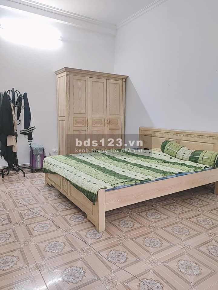 BÁN ĐẤT TẶNG NHÀ, TẶNG THÊM 90% NỘI THẤT Ở NGỌC THỤY, LONG BIÊN. 84M MT 5.3M CÓ 67TR/M