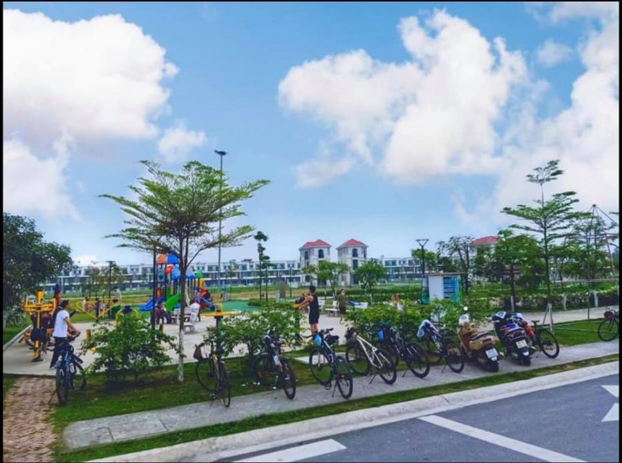 Cần bán căn biệt thự song lập diện tích 135m2 Vsip Từ Sơn Bắc Ninh Giá 5,1 tỷ