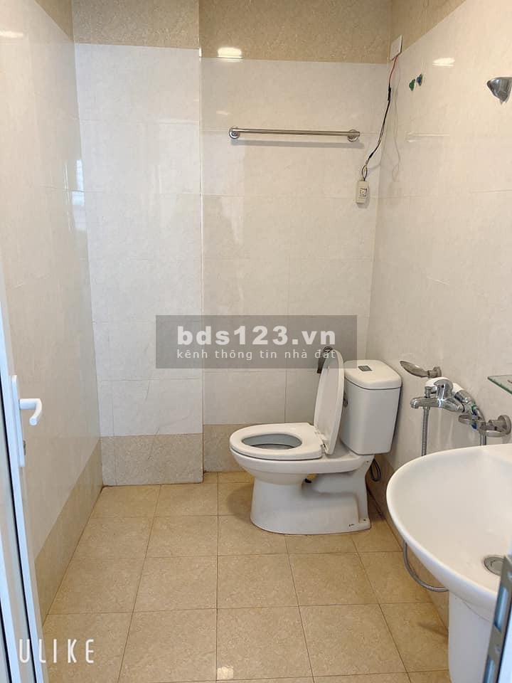 HỒ TÙNG MẬU Ô TÔ 10M 50M RA PHỐ THỊ PHỒN HOA BẠT NGÀN TIỆN ÍCH