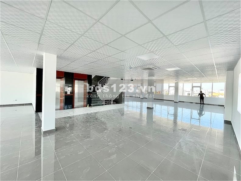 Building Hầm 5 lầu sàn trống suốt 1200m2 Thảo Điền Quận 2