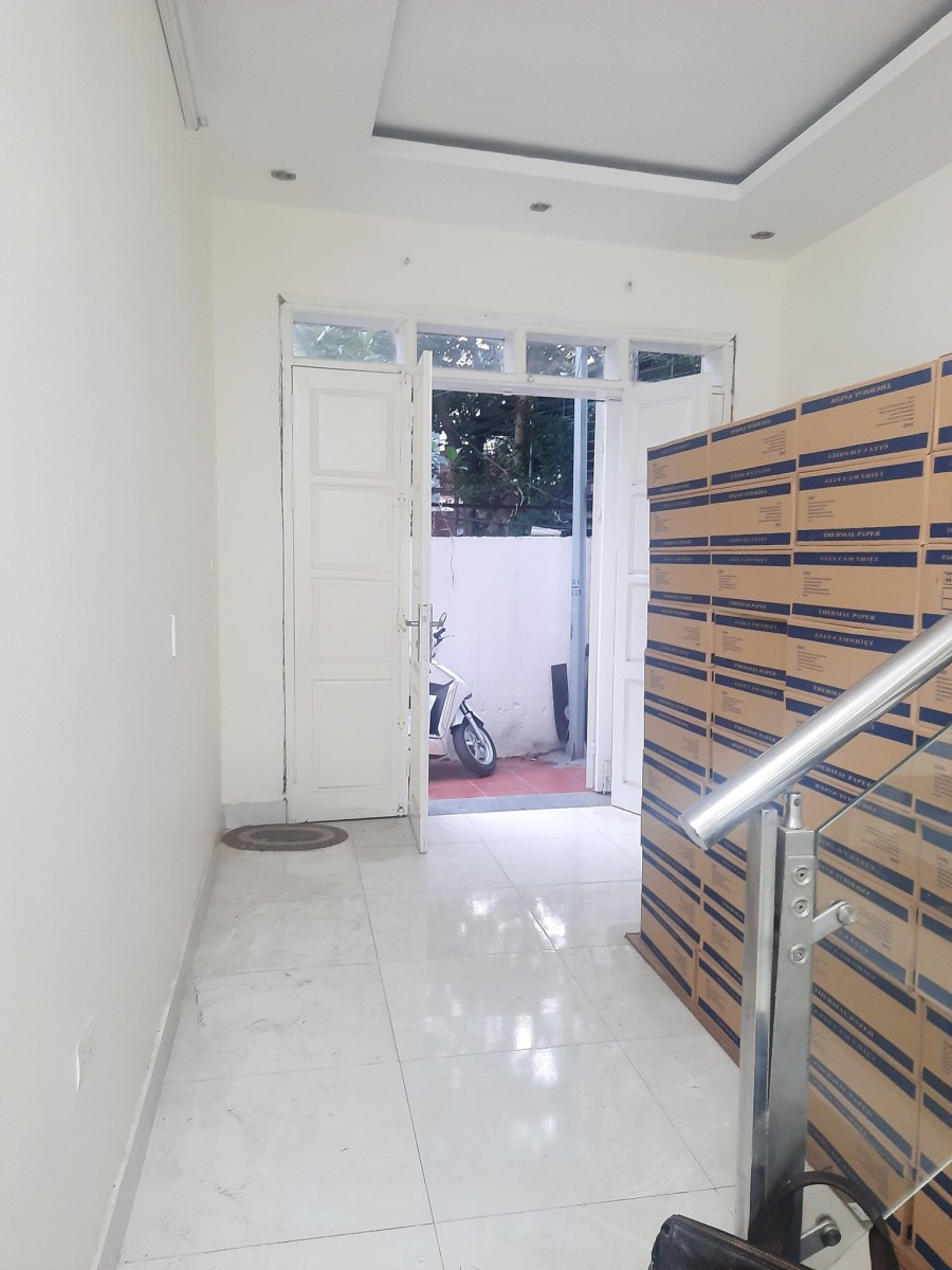 BÁN NHÀ ĐẸP ĐỊNH CÔNG HẠ, HOÀNG MAI, 10M RA Ô TÔ TRÁNH, 34M, 4 TẦNG, MT 3.5M, GIÁ 3.2 TỶ.