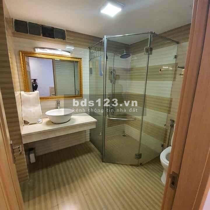 3.68 tỷ ô tô đỗ cửa, nhà đẹp từ ngoài vào trong