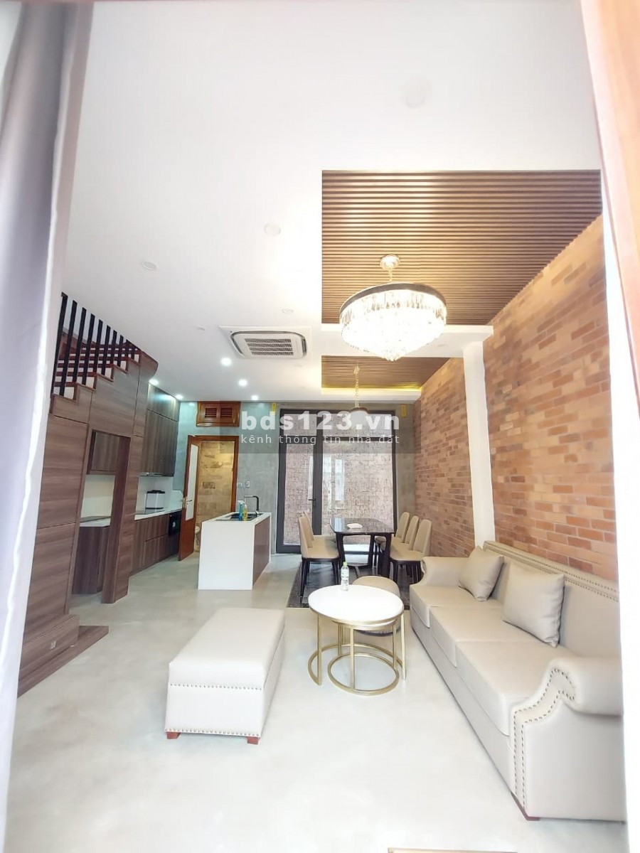 Bán nhà NGỌC THỤY LONG BIÊN Mặt tiền: 5.2m diện tích 45m