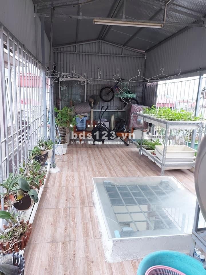 Siêu phẩm nhà Minh Khai 30m, 5 tầng, mt 3 giá 2.7tỷ Lô góc vào ở luôn