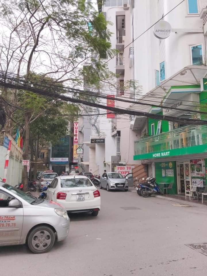 Bán nhà MP Đặng Tiến Đông, kd sầm uất 56m 11,2 tỉ. 0352817810