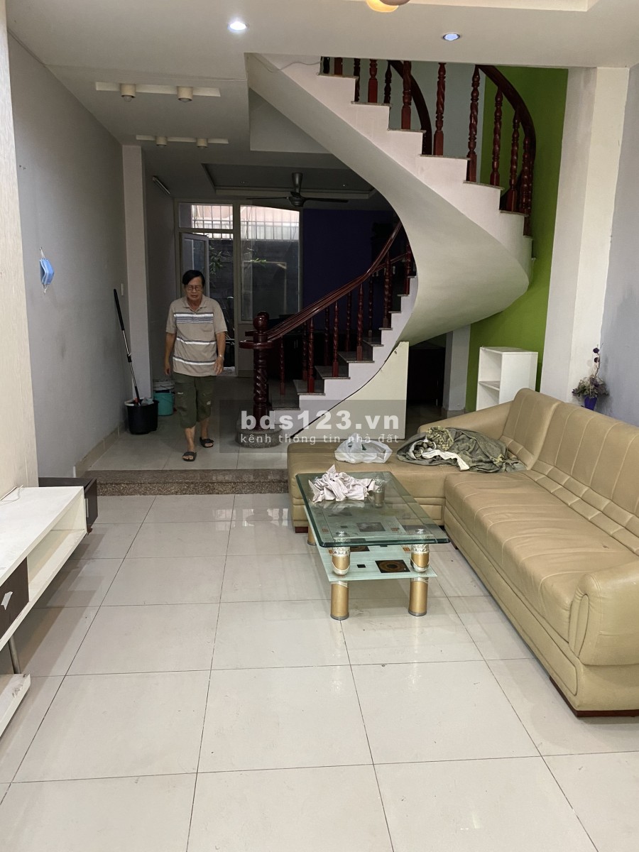 Nhà HXH Bình Lợi 4x18 Trệt 3Lầu 4PN 5WC Giá 20Tr/th