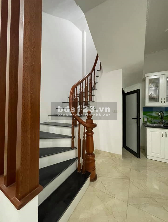 Bán nhà Xuân Đỉnh, Từ Liêm, Ôtô, 80m Ngoại Giao Đoàn, 35m2, 3.3 tỷ. T.Phương: 0941111357