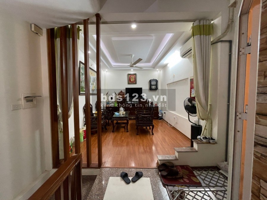 HXH sát mặt tiền - Bình Thạnh - 5x13m - Giá chỉ 8.3 tỷ TL. LH: 0879.193.102