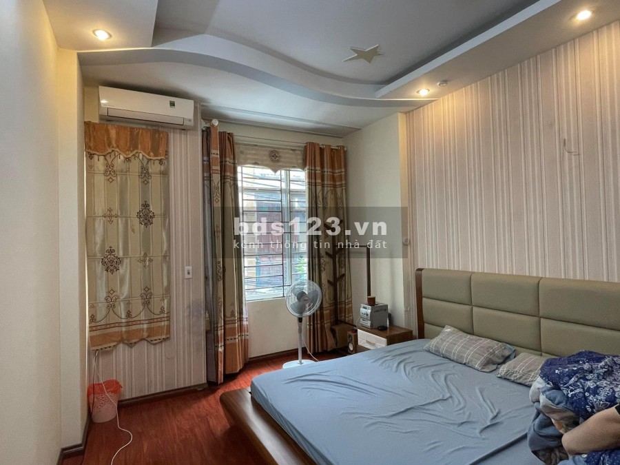 NHÀ ĐẸP HỒ TÙNG MẬU 70M2 4 TẦNG 5 NGỦ 6M MẶT TIỀN GIÁ 4.X TỶ
