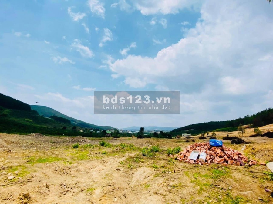 350 M2 ĐẤT VIEW ĐỒI VÀ SUỐI MÊ LINH, ĐÀ LẠT 2.2 TRIỆU/M2