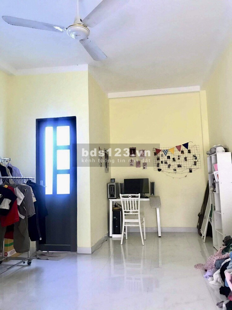 Cần Tiền Bán Gấp Nhà Đường Lý Thái Tổ Q.10, 32m2 Hẻm Thông Tứ Tung, Giá Rẻ