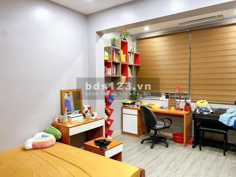 Siêu phẩm nhà bán đường Ngô Gia Tự, phường 04, Quận 10, 39m2 giá 5tỷ4 TL