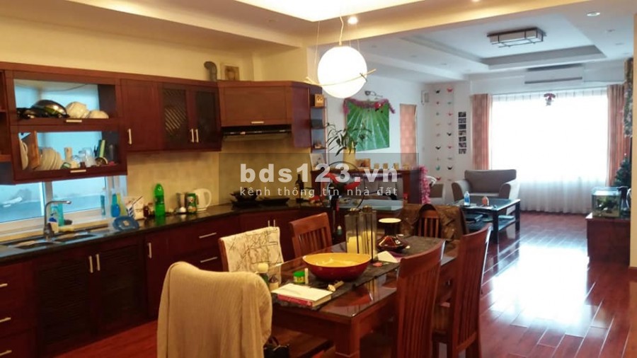 Bán tòa nhà Apartment Phố Trịnh Công Sơn, Tây Hồ, gara ô tô, lô góc, 132m2 x 8 tầng, 33 tỷ
