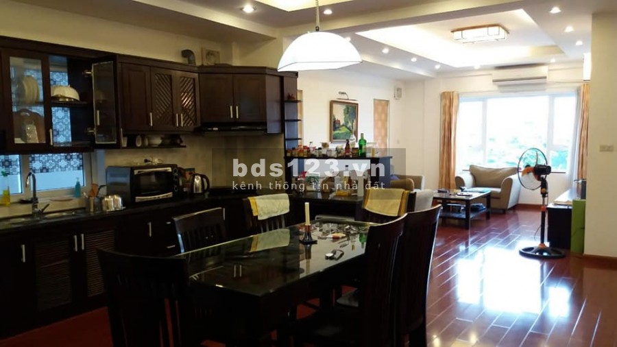 Bán tòa nhà Apartment Phố Trịnh Công Sơn, Tây Hồ, gara ô tô, lô góc, 132m2 x 8 tầng, 33 tỷ