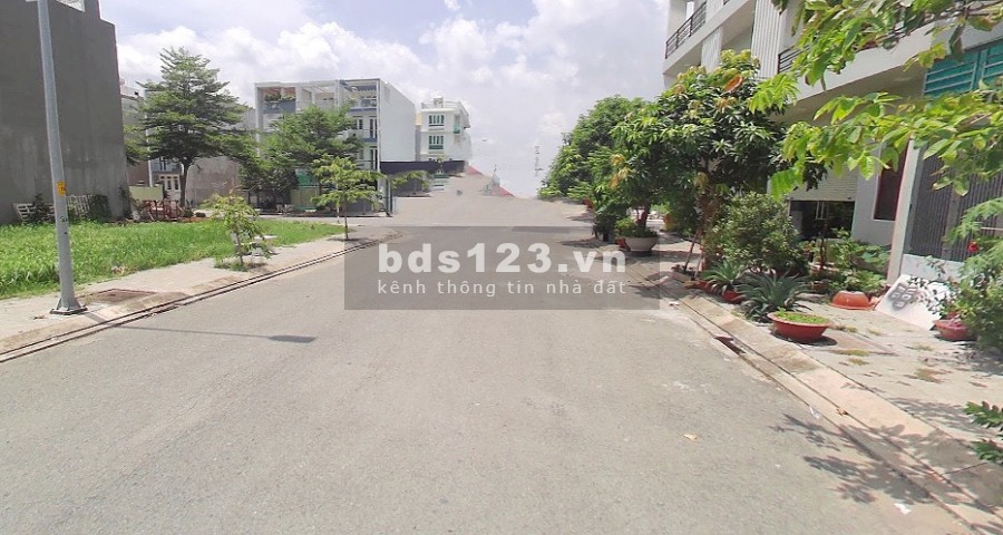 Bán gấp 5 lô MT đường Giang Văn Minh, An Phú, Q2, DT 95m2, Giá 3 tỷ 5, sổ riêng cạnh công viên XDTD