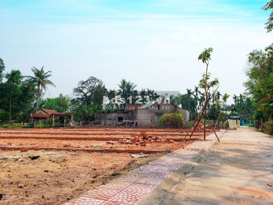 Đất giáp Đà Nẵng giá chỉ 3.9 triệu/m2, sổ đỏ công chứng ngay