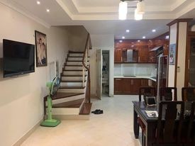 Cần Bán Nhà Phân Lô, Ô Tô Kinh Doanh Phố Đào Tấn 45m, Sổ Đỏ Chính Chủ.