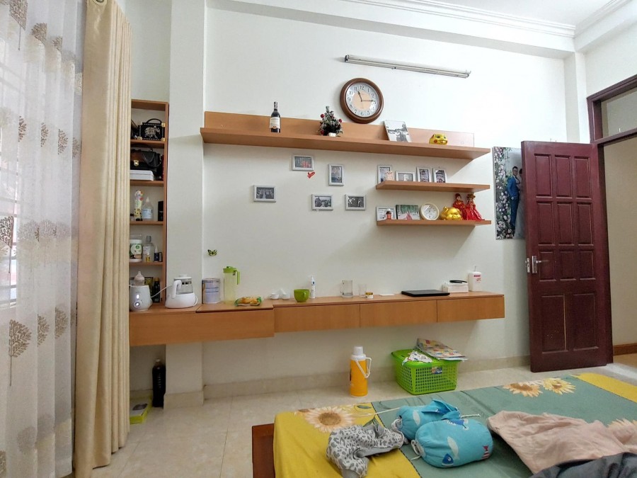 BÁN NHÀ PHÂN LÔ HOÀNG QUỐC VIỆT, 55M X 4T, 2 MẶT NGÕ, NHỈNH 6 TỶ